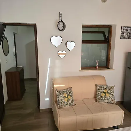 Casa Isola Di Eufemio *